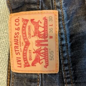 Levi's 505 Men's W36 x L30 Dark Wash Denim Straight Leg Jeans